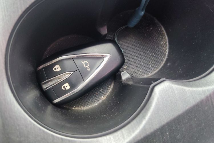 长安CS55PLUS 2020款 1.5T 自动炫动型中控内饰7001