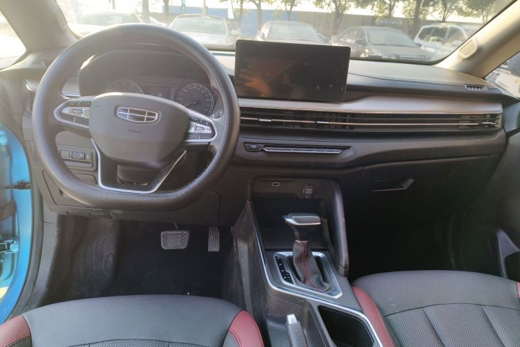 吉利汽车 远景X3 2021款 PRO 1.5L CVT尊贵型中控内饰12