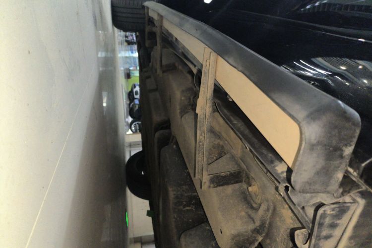 丰田 汉兰达 2022款 双擎 2.5L 四驱豪华版 7座局部细节9002