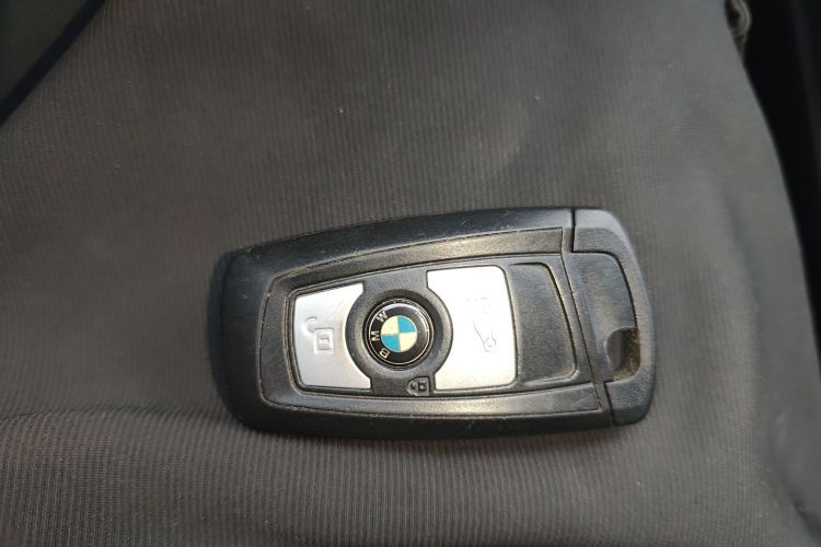 宝马3系 2018款 320Li xDrive 时尚型中控内饰11