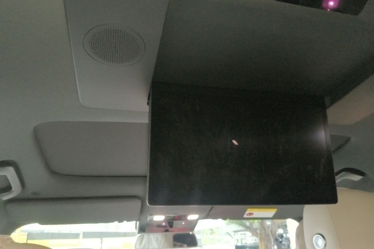 理想汽车 理想L9 2023款 Pro中控内饰22