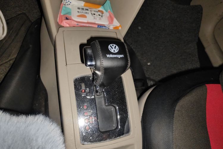 大众 Polo 2011款 劲取 1.4L 自动实尚版中控内饰18