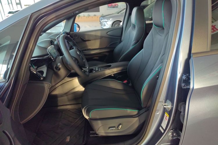 比亚迪 海豚 2025款 420km 时尚版中控内饰19