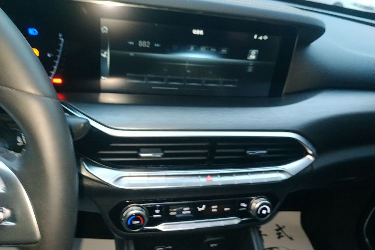 奔腾T77 2019款 230 TID 自动豪华型 国VI局部细节16