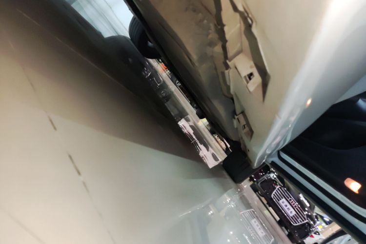 丰田 凯美瑞 2021款 2.0G 豪华版局部细节9001