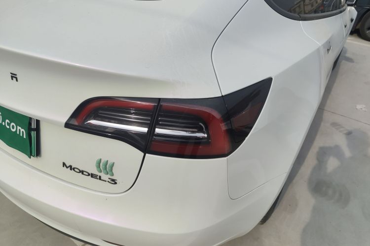 特斯拉 Model 3 2022款 后轮驱动版车身外观6006