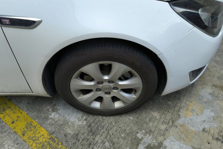 别克 君威 2015款 1.6T 领先技术型车身外观6007