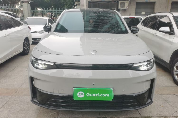 零跑汽车 零跑C10 2024款 210智享版车身外观2