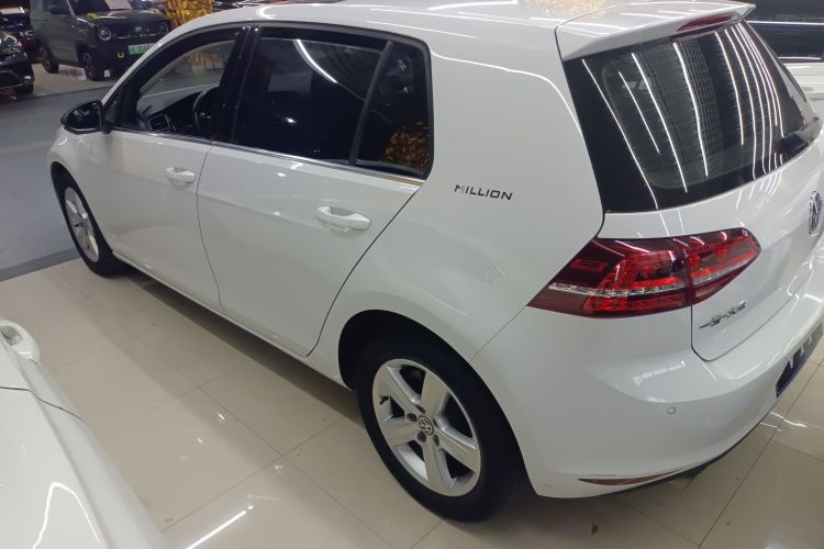 大众 高尔夫 2017款 230TSI 自动舒适百万辆纪念版车身外观6003