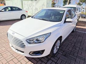 福特 福睿斯 2017款 幸福版 1.5L 手动时尚型