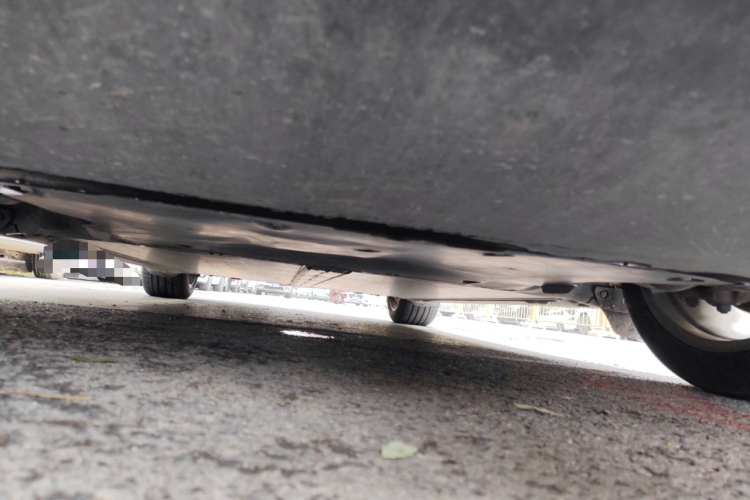 特斯拉 Model Y 2022款 后轮驱动版局部细节9006