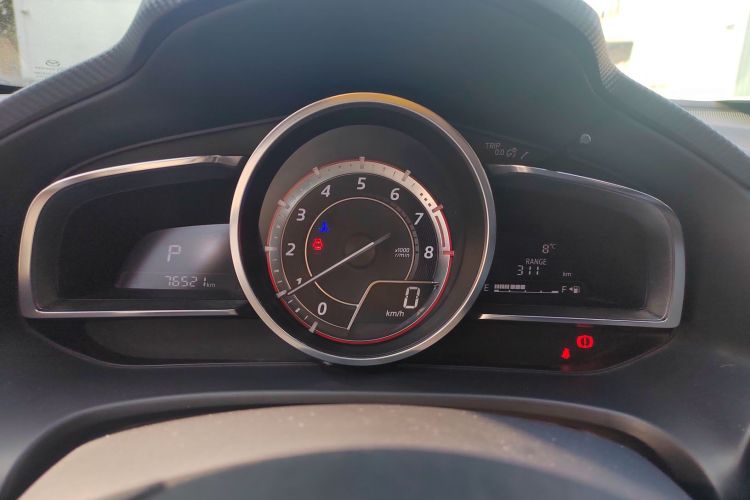 马自达3 昂克赛拉 2016款 两厢 2.0L 自动旗舰型中控内饰14