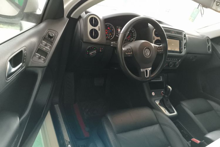 大众 途观 2015款 1.8TSI 自动两驱豪华型中控内饰20