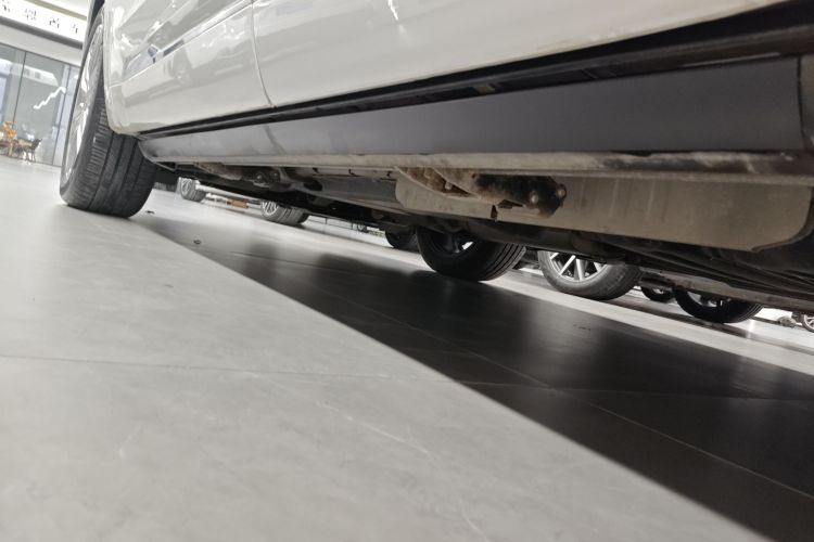 凯迪拉克XT6 2022款 2.0T 七座两驱豪华型局部细节9002