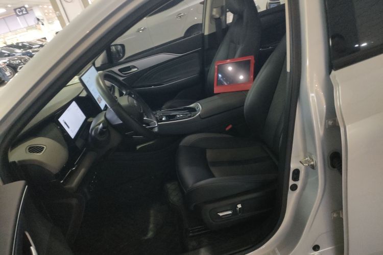 埃安 AION S Plus 2023款 70 智驾版 三元锂局部细节19