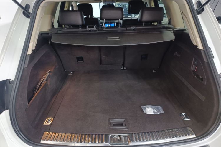 大众 途锐 2011款 3.0TSI 标配型局部细节23