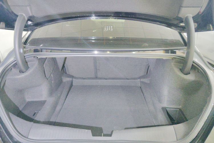 凯迪拉克CT4 2023款 25T 风尚型局部细节23