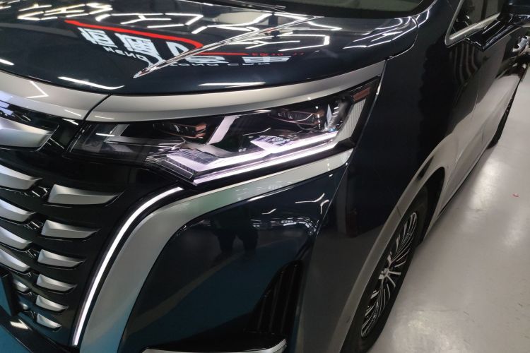 腾势D9 2022款 DM-i 970 四驱旗舰型局部细节36