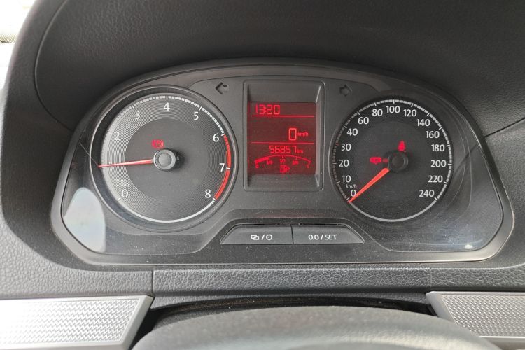 大众 捷达 2017款 1.4L 手动舒适型中控内饰15