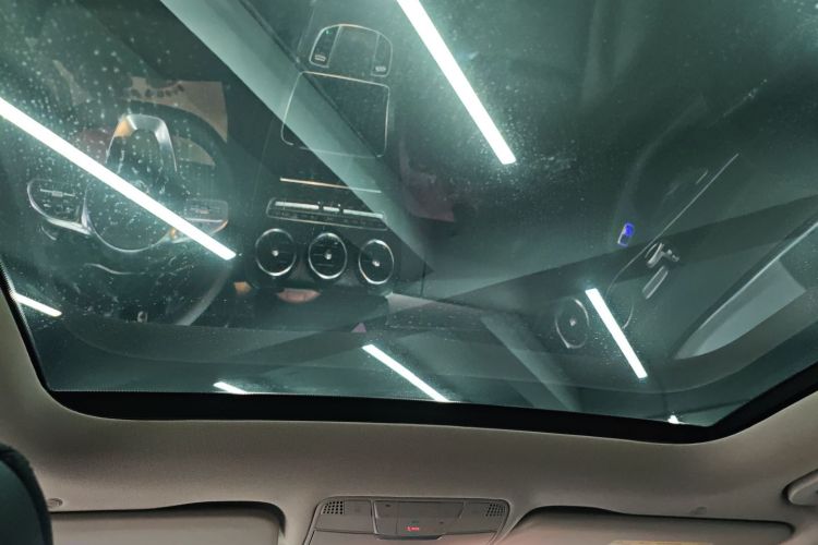 奔驰C级 2020款 改款 C 260 L 运动版中控内饰22