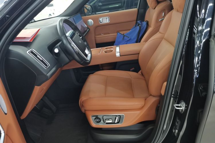 理想汽车 理想L8 2023款 Pro中控内饰19