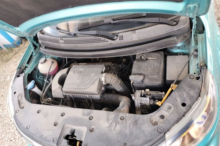 吉利汽车 远景X3 2020款 1.5L CVT尊贵型局部细节24