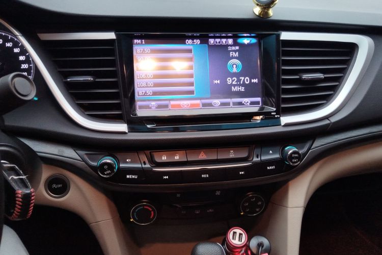 别克 英朗 2016款 15N 自动精英型中控内饰16