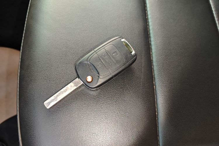 五菱汽车 五菱宏光PLUS 2020款 1.5L 手动舒适型 7座中控内饰11