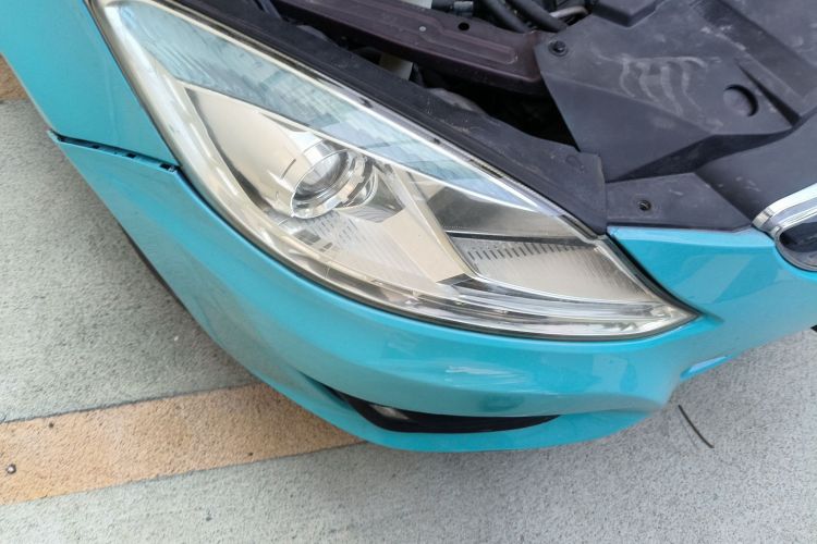 海马M6 2017款 1.5T CVT豪华型车身外观8