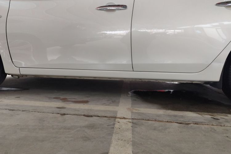 日产 轩逸 2022款 经典 1.6XE CVT舒适版局部细节9002