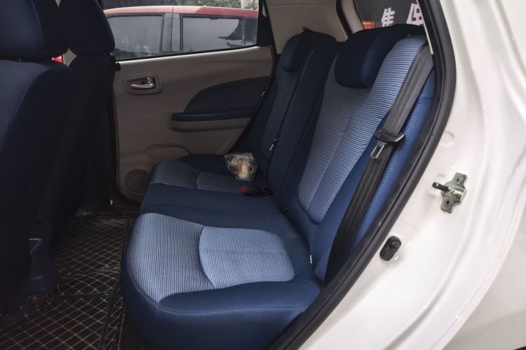 长安欧尚 奔奔E-Star 2021款 国民版 多彩款 磷酸铁锂（31.86kWh）中控内饰21