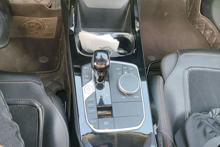 宝马2系(进口) 2021款 225i 四门轿跑车 M运动套装中控内饰18