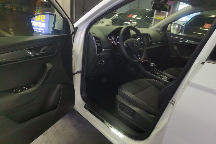 斯柯达 柯珞克 2019款 TSI280 智行豪华版 国V中控内饰20