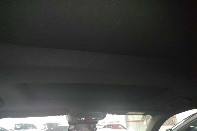 凯迪拉克CT6 2023款 28T 豪华型中控内饰22