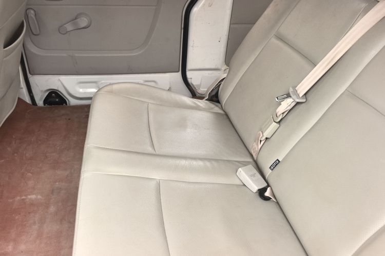 金杯 新海狮X30L 2021款 1.5L商务中央空调版客车国VI SWC15M中控内饰21