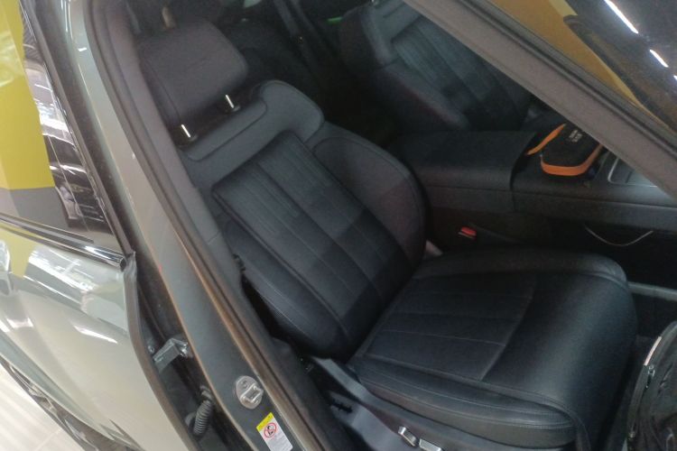 方程豹 钛7 2025款 190KM四驱Ultra版局部细节41