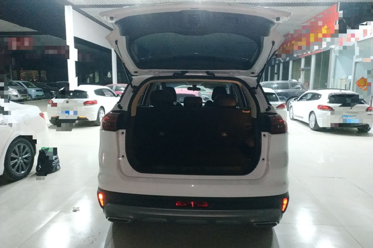 吉利汽车 博越 2021款 1.8TD DCT两驱亚运舒适版中控内饰23