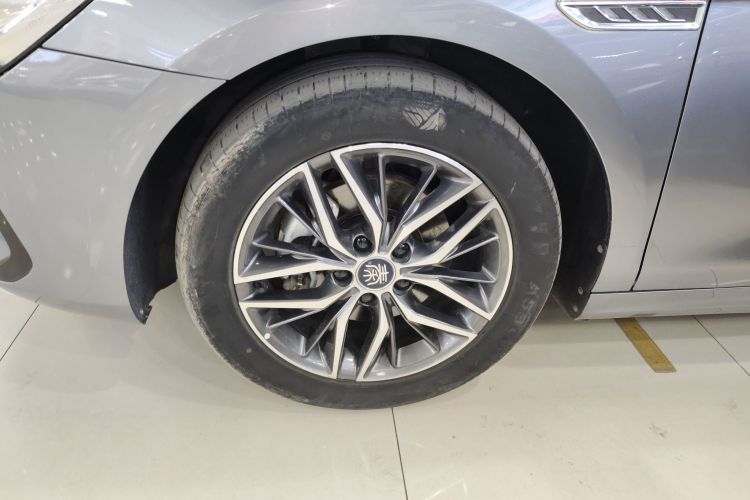 比亚迪 秦PLUS 2021款 EV 500KM 豪华型车身外观6007