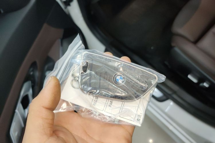 宝马3系 2021款 改款二 325Li M运动套装中控内饰11