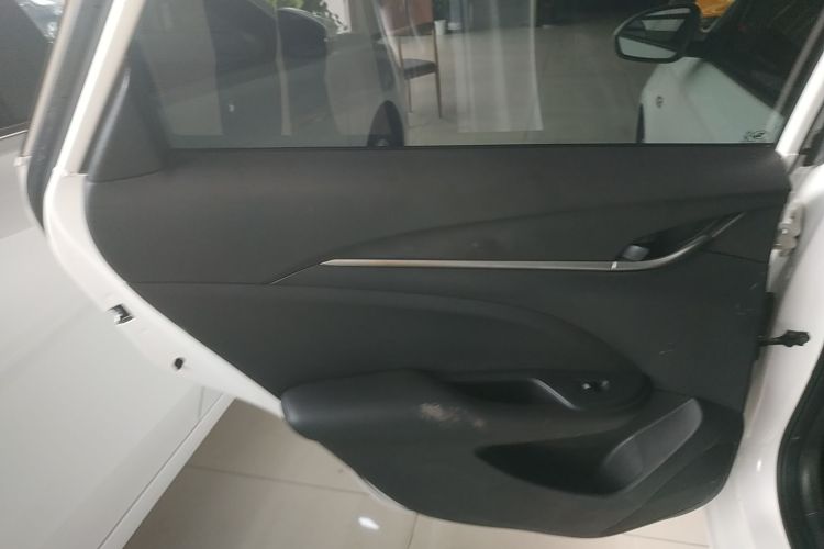 别克 英朗 2021款 改款 典范 1.5L 自动精英型中控内饰7008