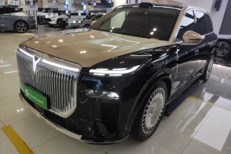 岚图汽车 岚图泰山 2026款 Max+