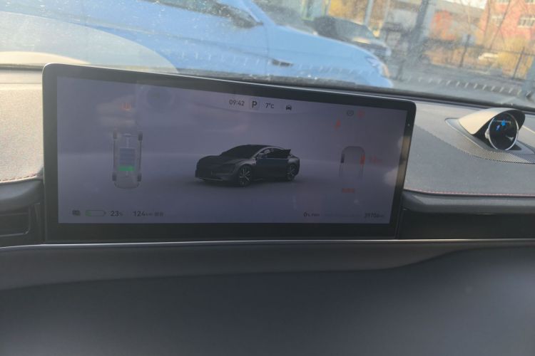 鸿蒙智行 智界S7 2024款 Max 后驱长航智驾版局部细节14