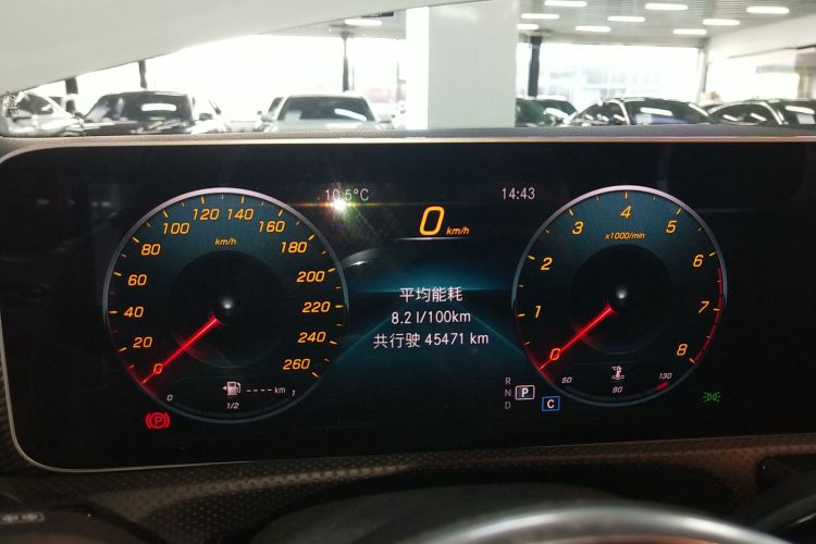 奔驰A级(进口) 2020款 A 180中控内饰14