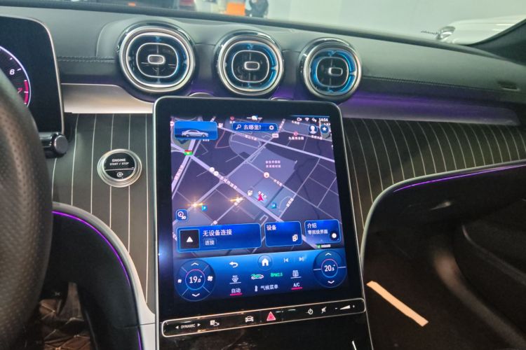 奔驰C级 2023款 改款 C 260 L 运动版中控内饰16