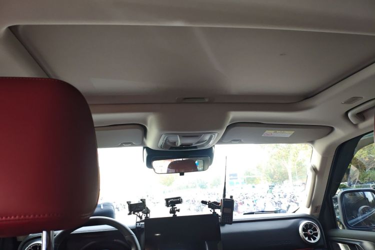 坦克300 2025款 2.0T 征服者中控内饰22