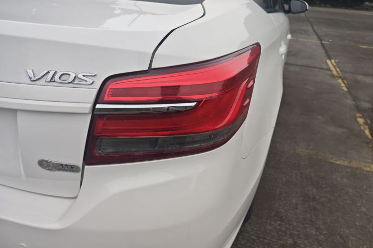 丰田 威驰 2019款 1.5L CVT创行版车身外观9