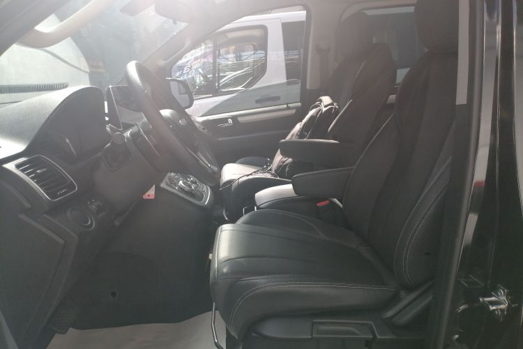 上汽大通MAXUS 大通G20 2023款 改款 ES 2.0T 汽油自动超值版局部细节19