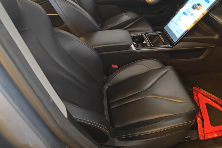 小鹏P5 2022款 460E+局部细节41