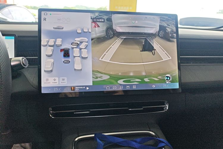 小鹏G6 2025款 625 长续航 Max 旗舰版中控内饰16