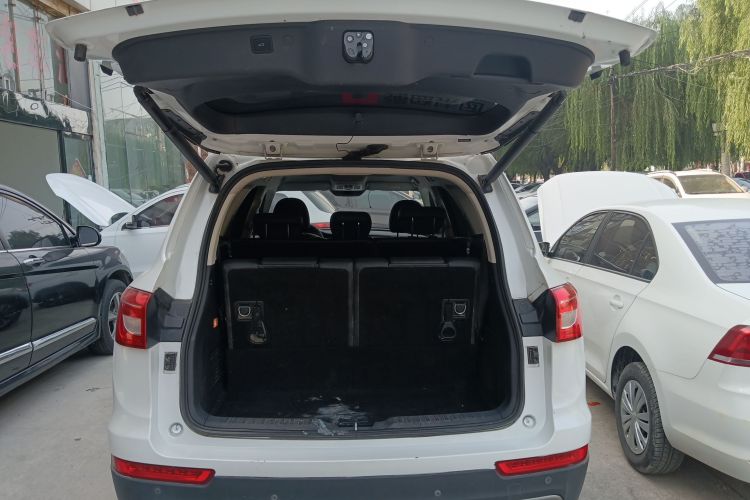 哈弗H7 2017款 红标H7L 2.0T 自动豪华型机舱底盘23